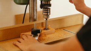 מכונות לעיבוד עץ לבית